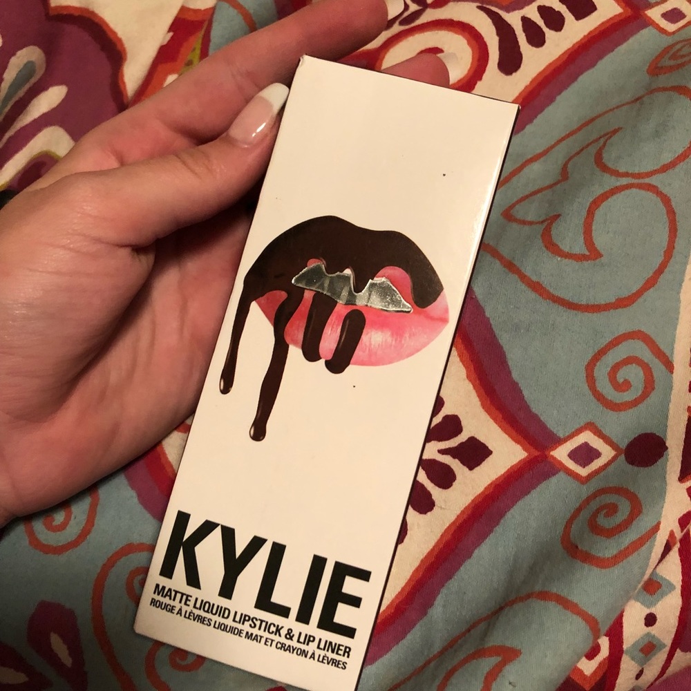 Kylie lip kit